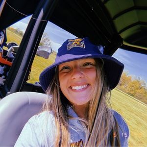 Meet your Posher, Erin